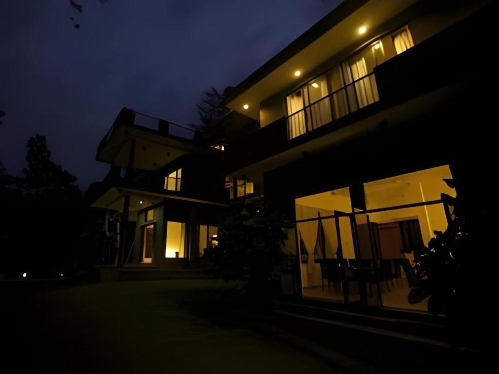 Mangrove Escapes Resort Bentota Bagian luar foto