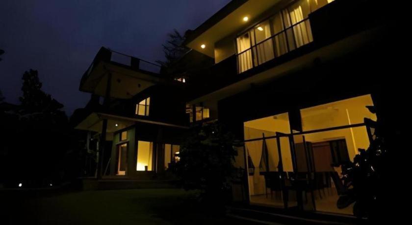 Mangrove Escapes Resort Bentota Bagian luar foto